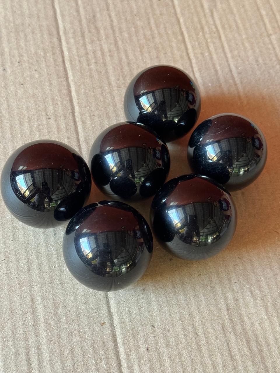 Black obsidian