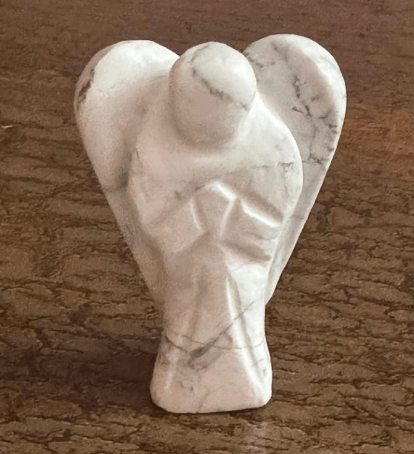 Howlite Angel