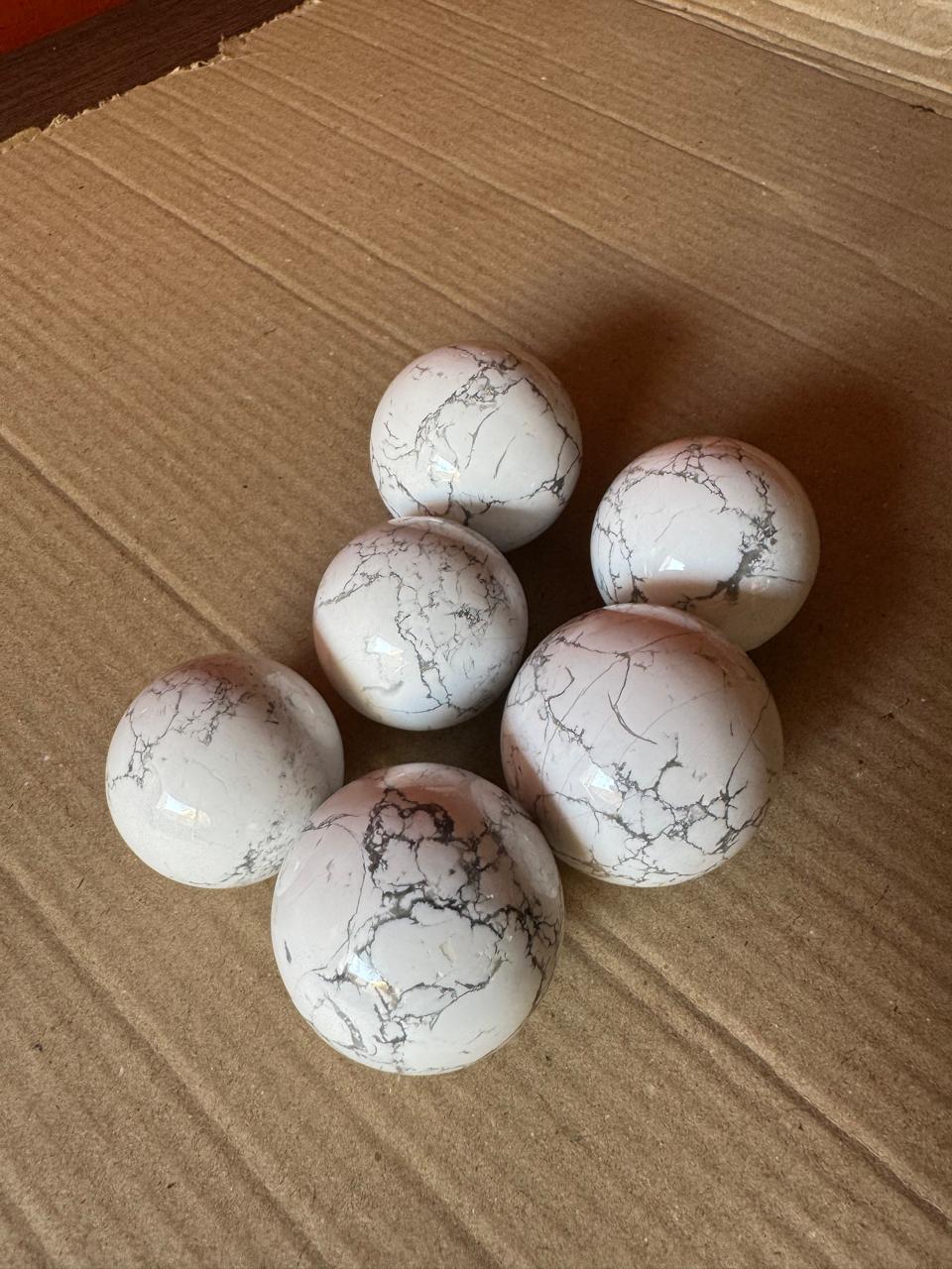 Howlite