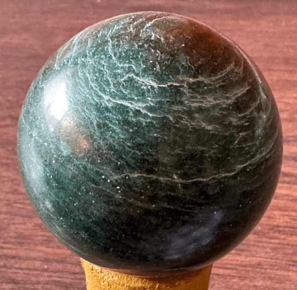 Maika (Malachite) Sphere
