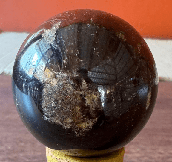 Nuummite Sphere