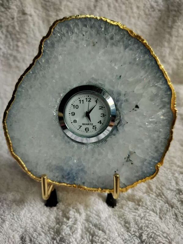 Routile Table Clock