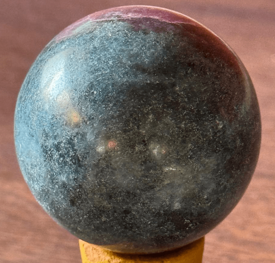 Ruby kynite Sphere