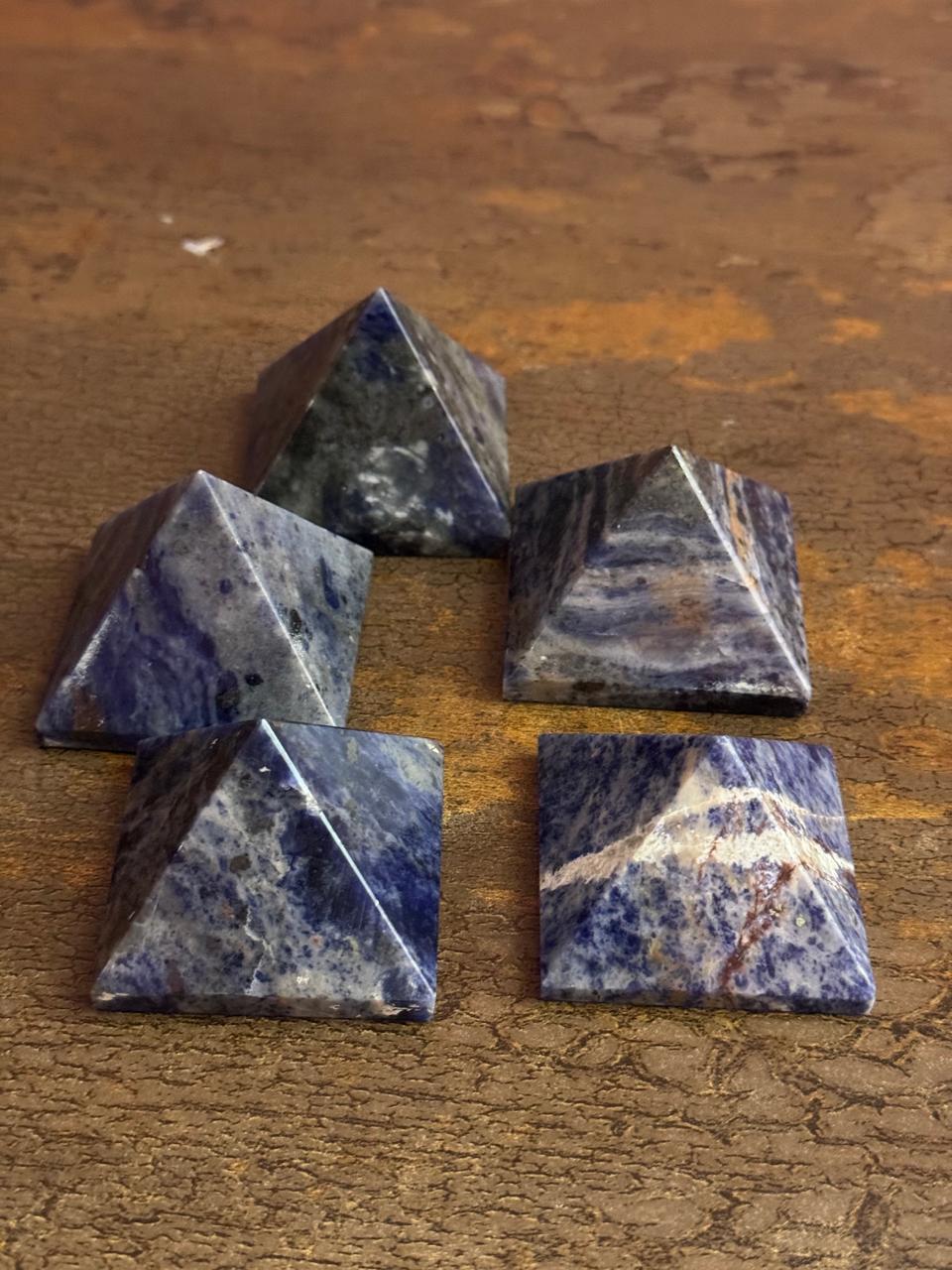 Sodalite Pyramid