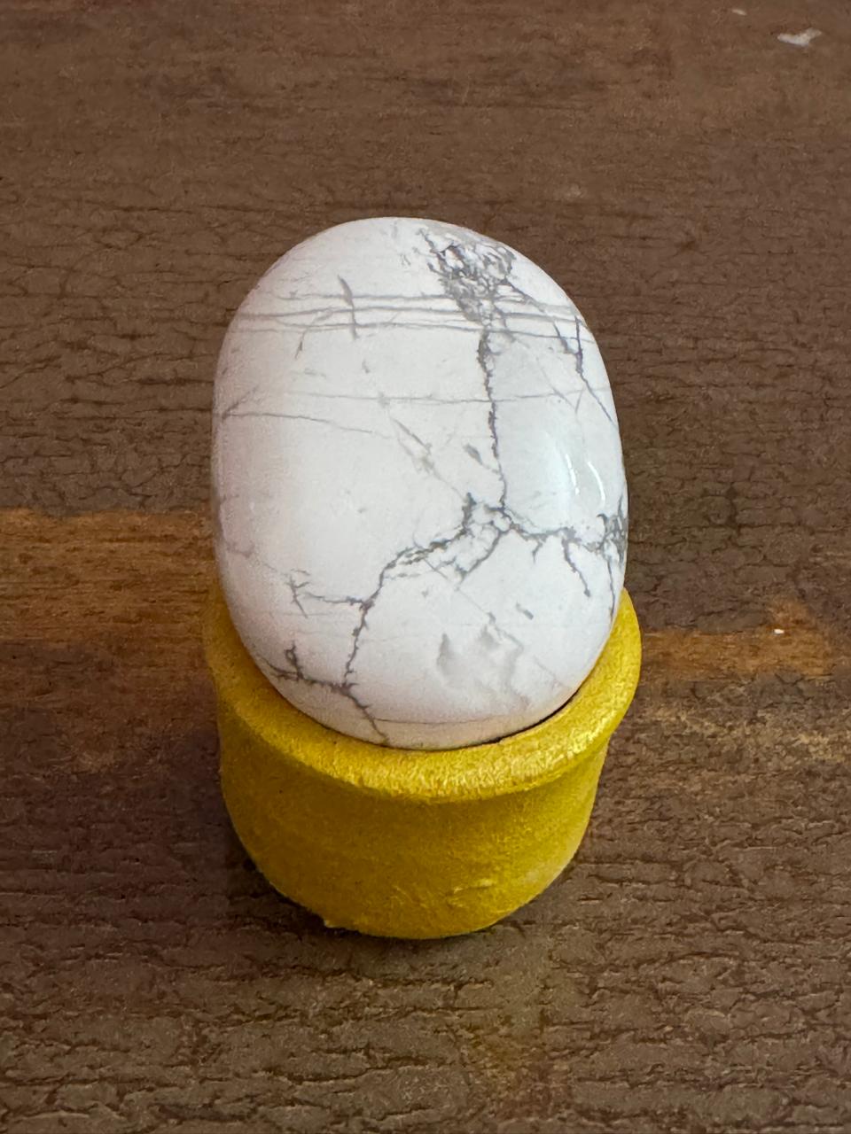 Howlite
