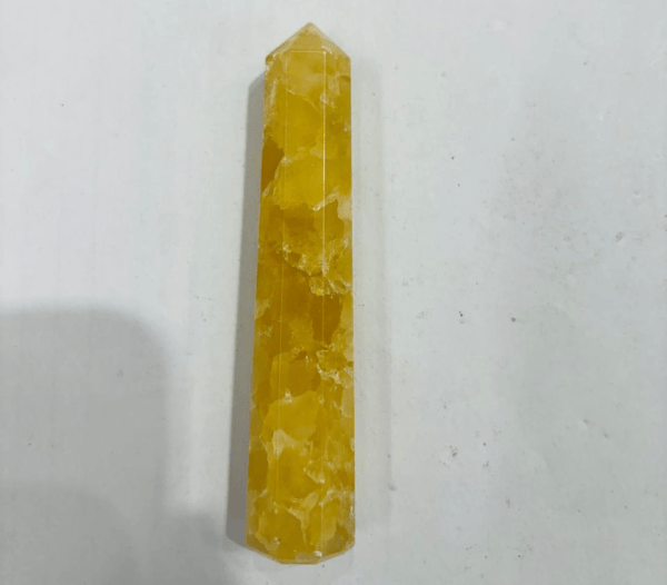 Phantom calcite