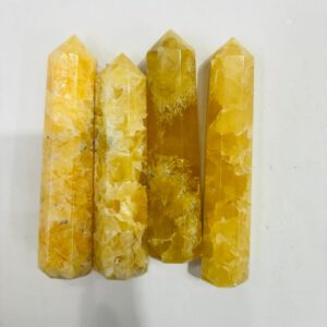 Phantom calcite